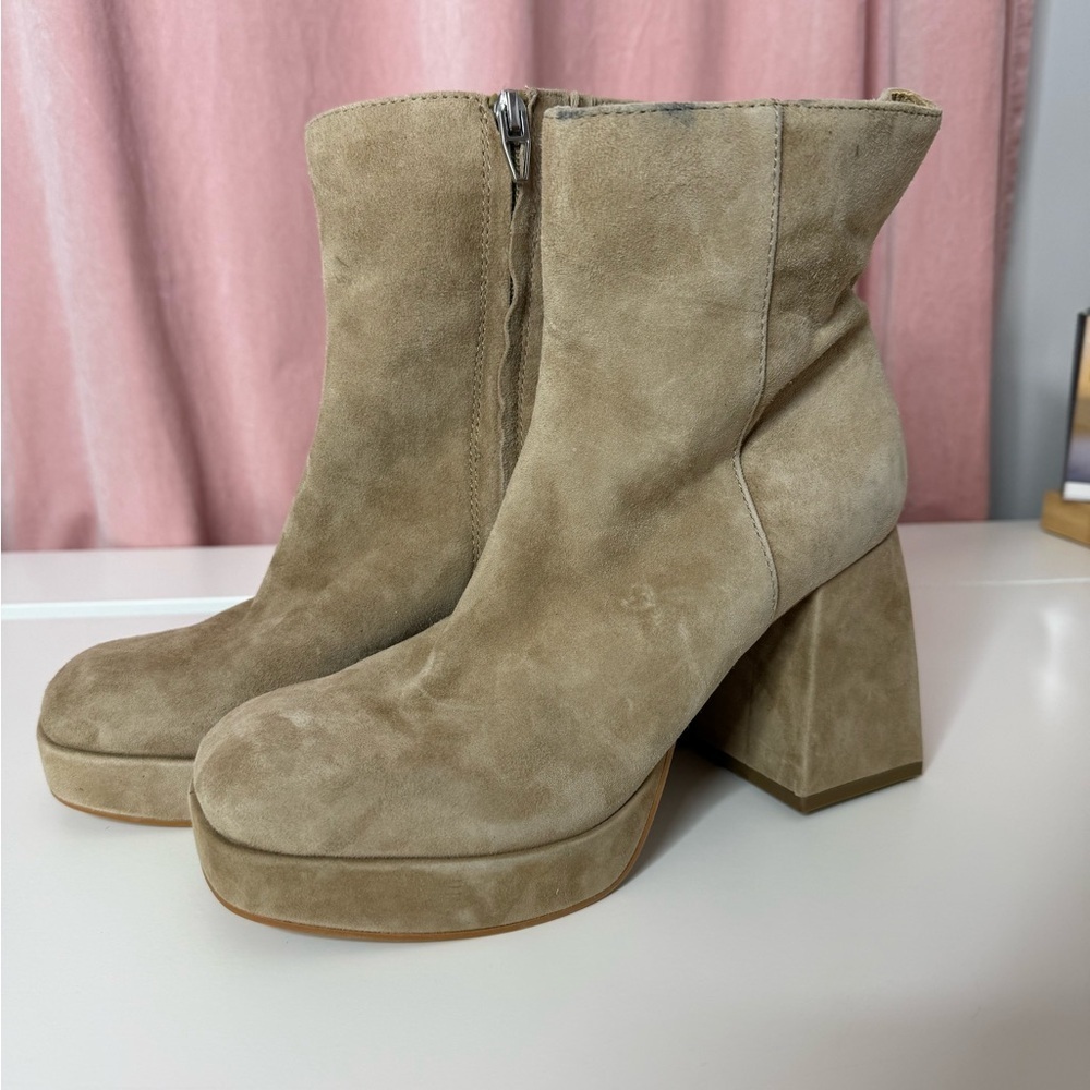 Dolce Vita Beige Tan Suede Platform Booties Sz 7 NWOT - Picture 6 of 10